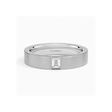 Men’s 14K gold wedding band with an emerald-cut diamond in a bezel setting. Sleek, modern, and sophisticated for a timeless luxury look.