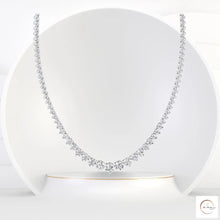 3-Prong graduated tennis necklace in 18 Inch