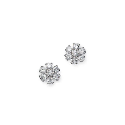 14K Gold Lab Diamond Cluster Stud Earrings – Elegant & Timeless